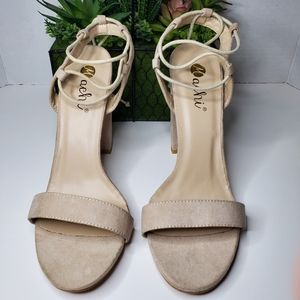 Sandals Casual #10 Dressy Fashion Flat Chunky High Heels Open Toe Strappy  Cream